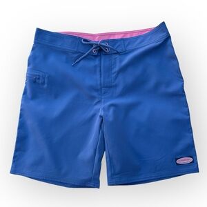 Vineyard Vines NWT solid stretch board short, blue “Moonshine” color, 9” inseam